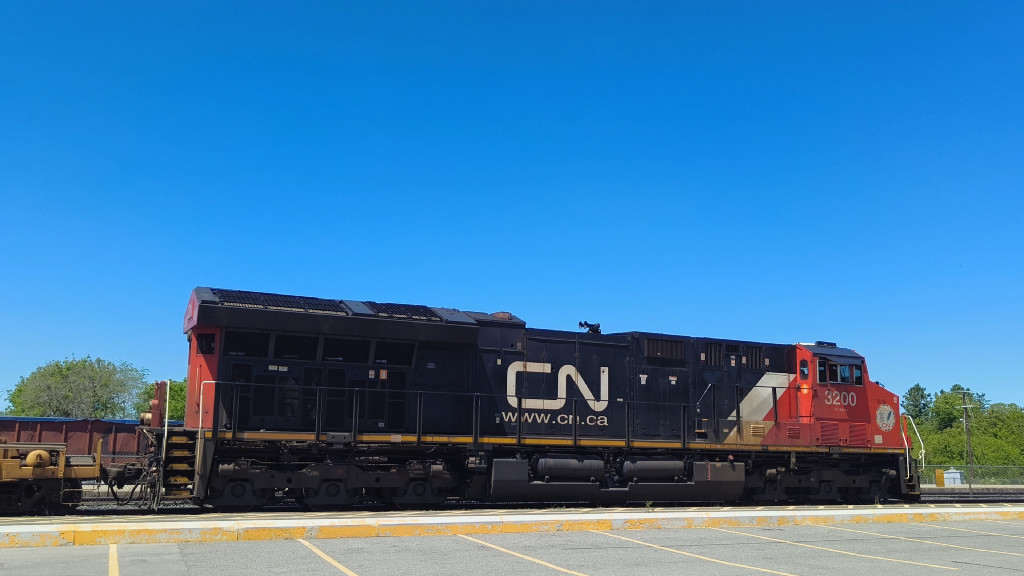 CN 3200